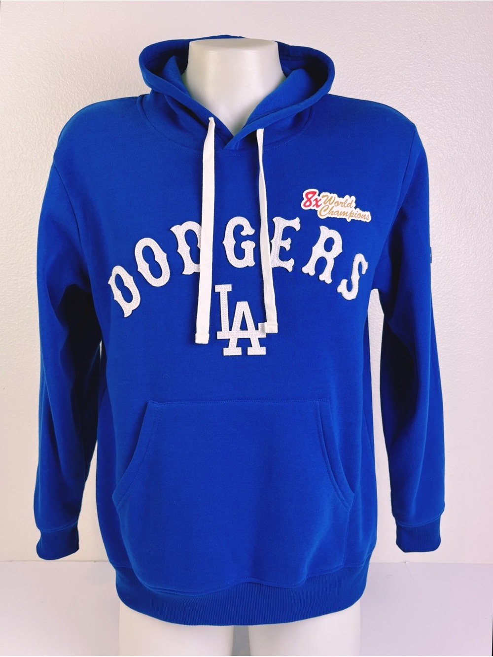 LA Dodgers 2024 World Series 8X Champions Stadium Giveaway Hoodie Men’s Medium